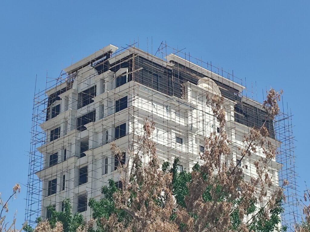 تایل سنگ ریزه ای